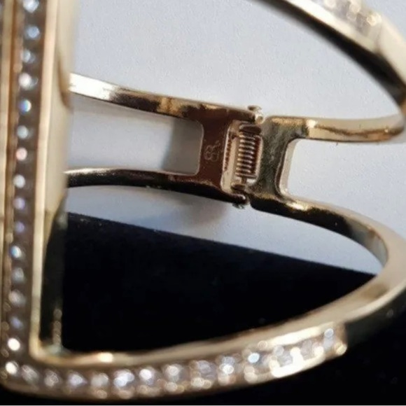 Banana Republic gold and rhinestone cuff bracelet - Picture 2 of 5